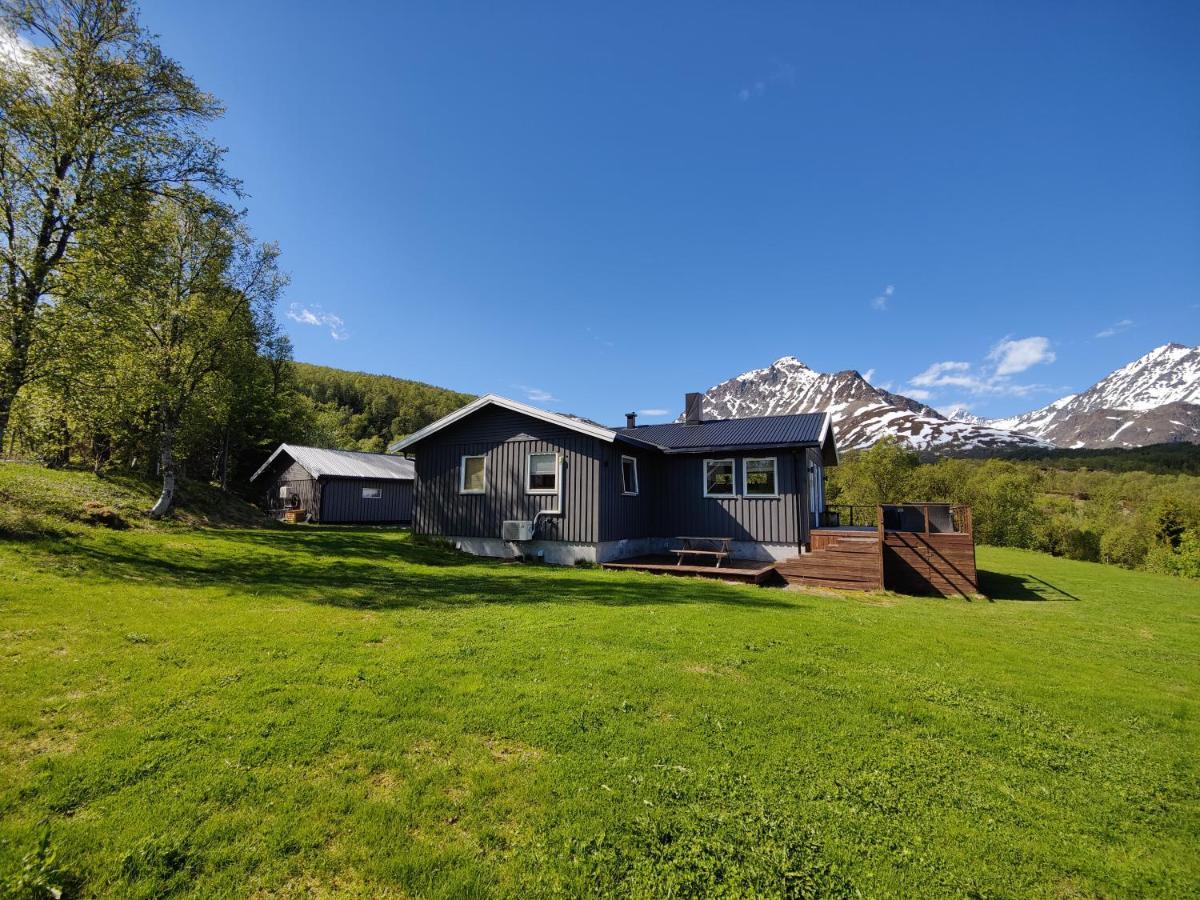House In The Heart Of The Lyngen Alps With View *